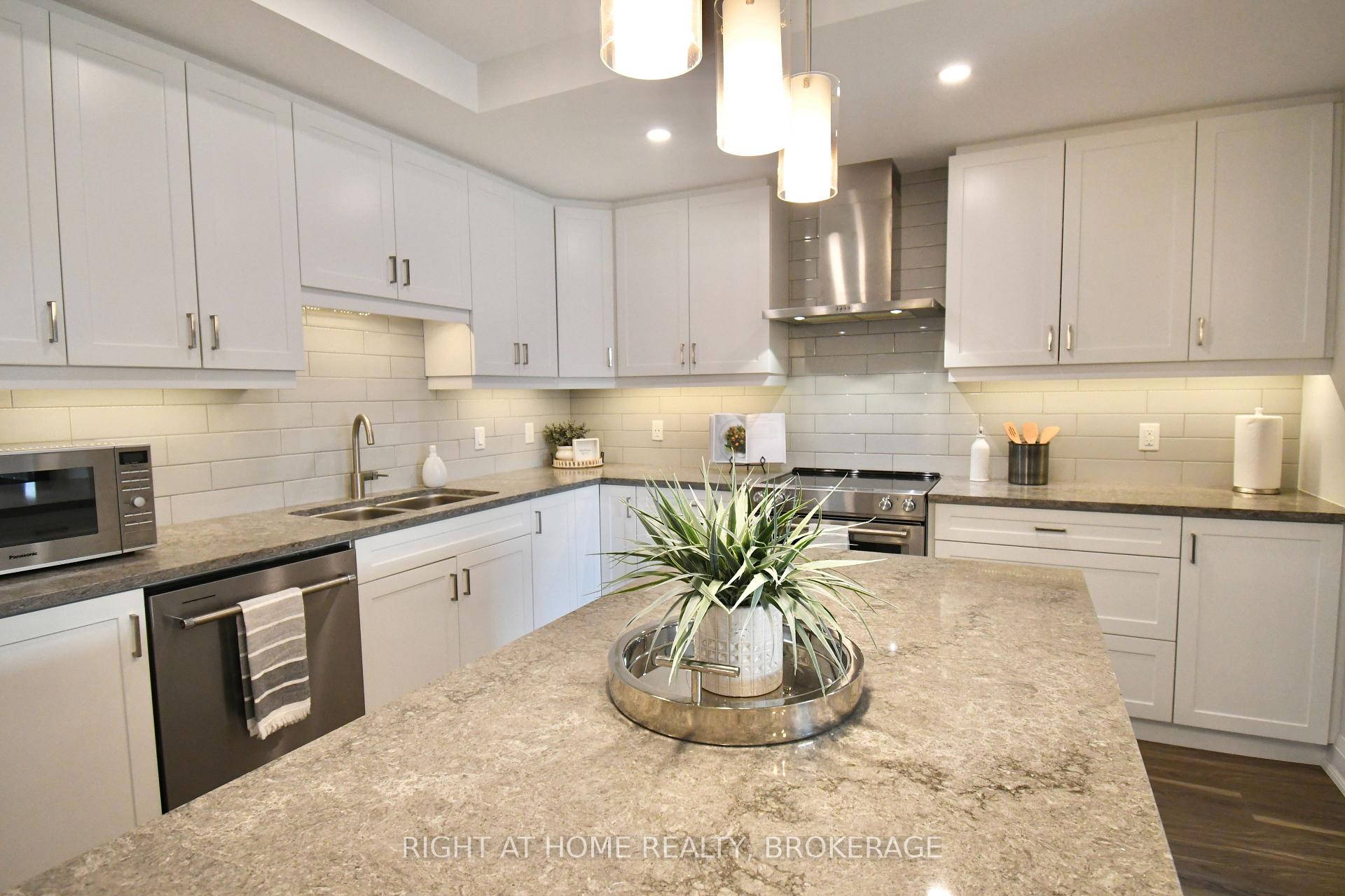 Photo 18 of Unit 201, 249 Grey Silo Road, Waterloo — HOMEH