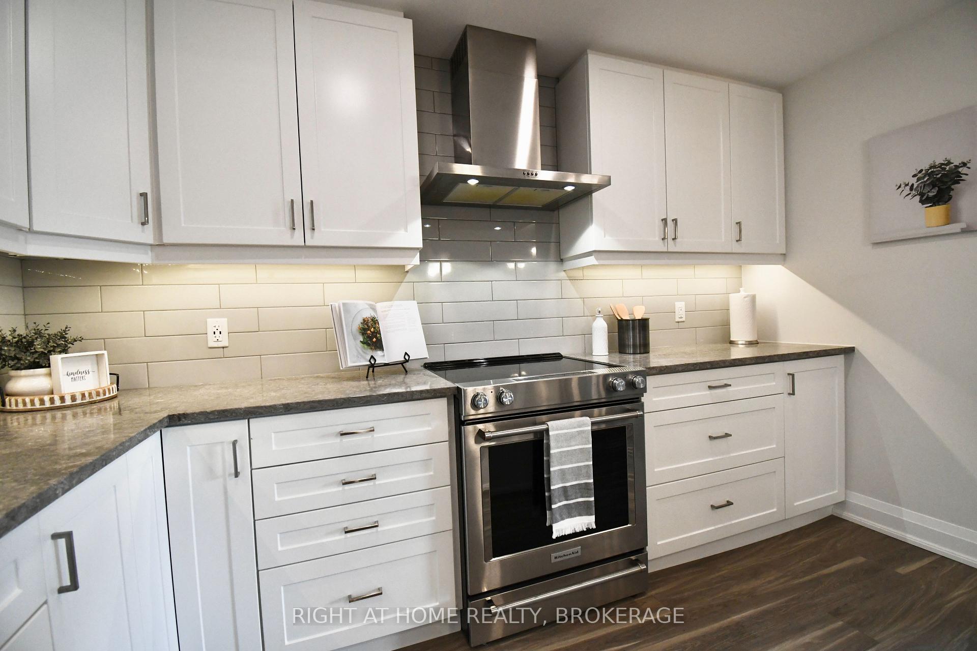 Photo 17 of Unit 201, 249 Grey Silo Road, Waterloo — HOMEH
