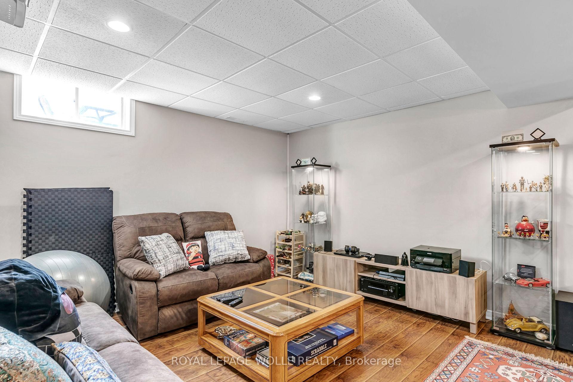 Photo 23 of 58 Eugene Drive, Guelph, Pineridge/Westminster Woods — HOMEH
