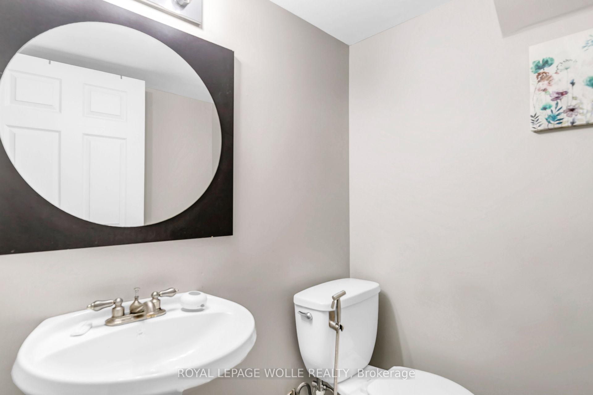 Photo 25 of 58 Eugene Drive, Guelph, Pineridge/Westminster Woods — HOMEH