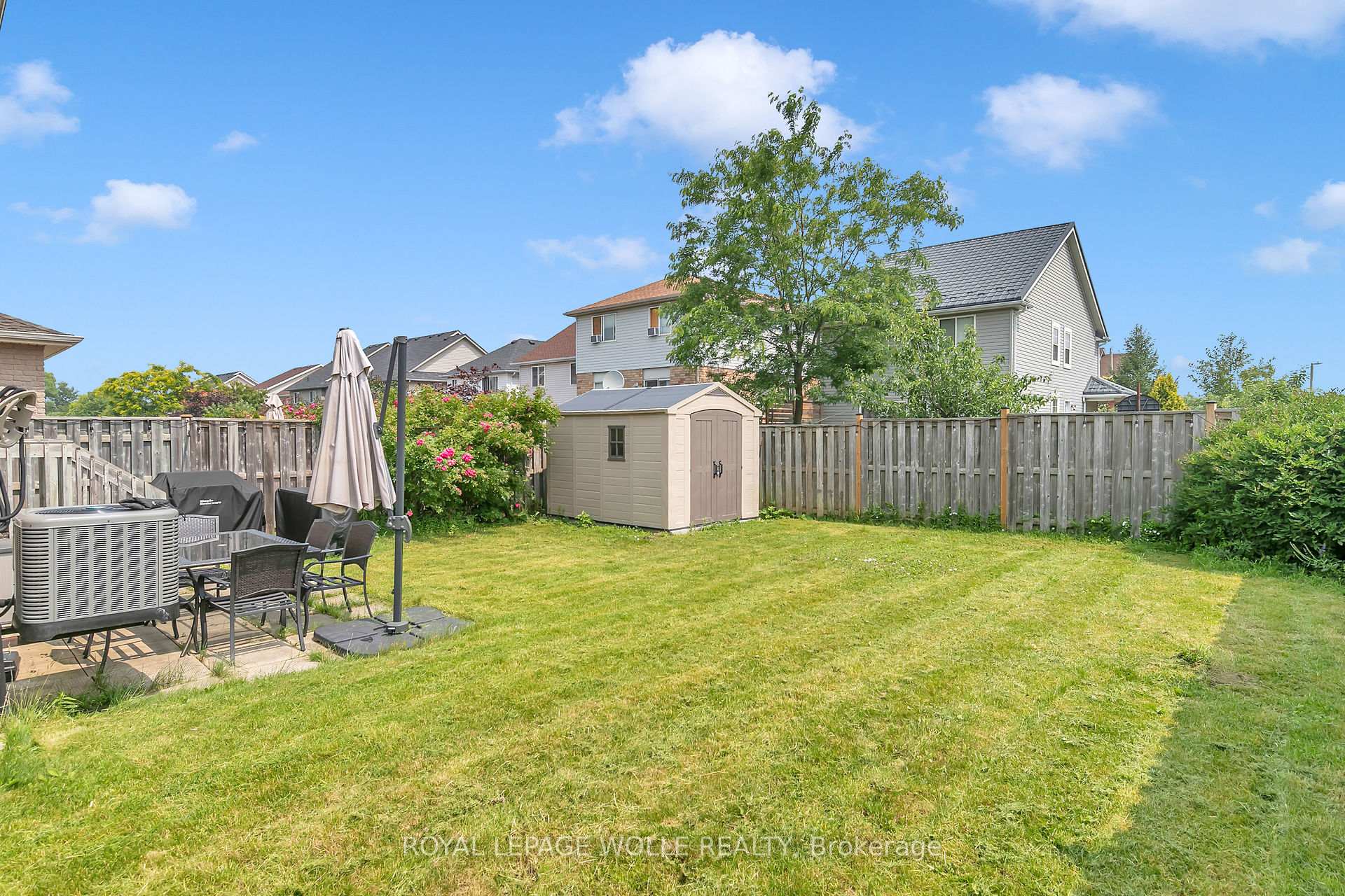 Photo 29 of 58 Eugene Drive, Guelph, Pineridge/Westminster Woods — HOMEH