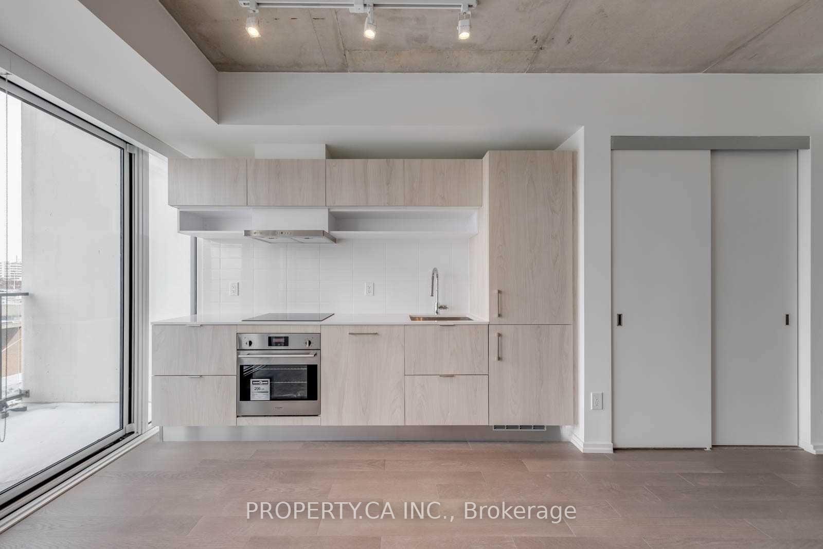 Photo 3 of Unit 623, 8 Hillsdale Avenue E, Toronto, Mount Pleasant West — HOMEH