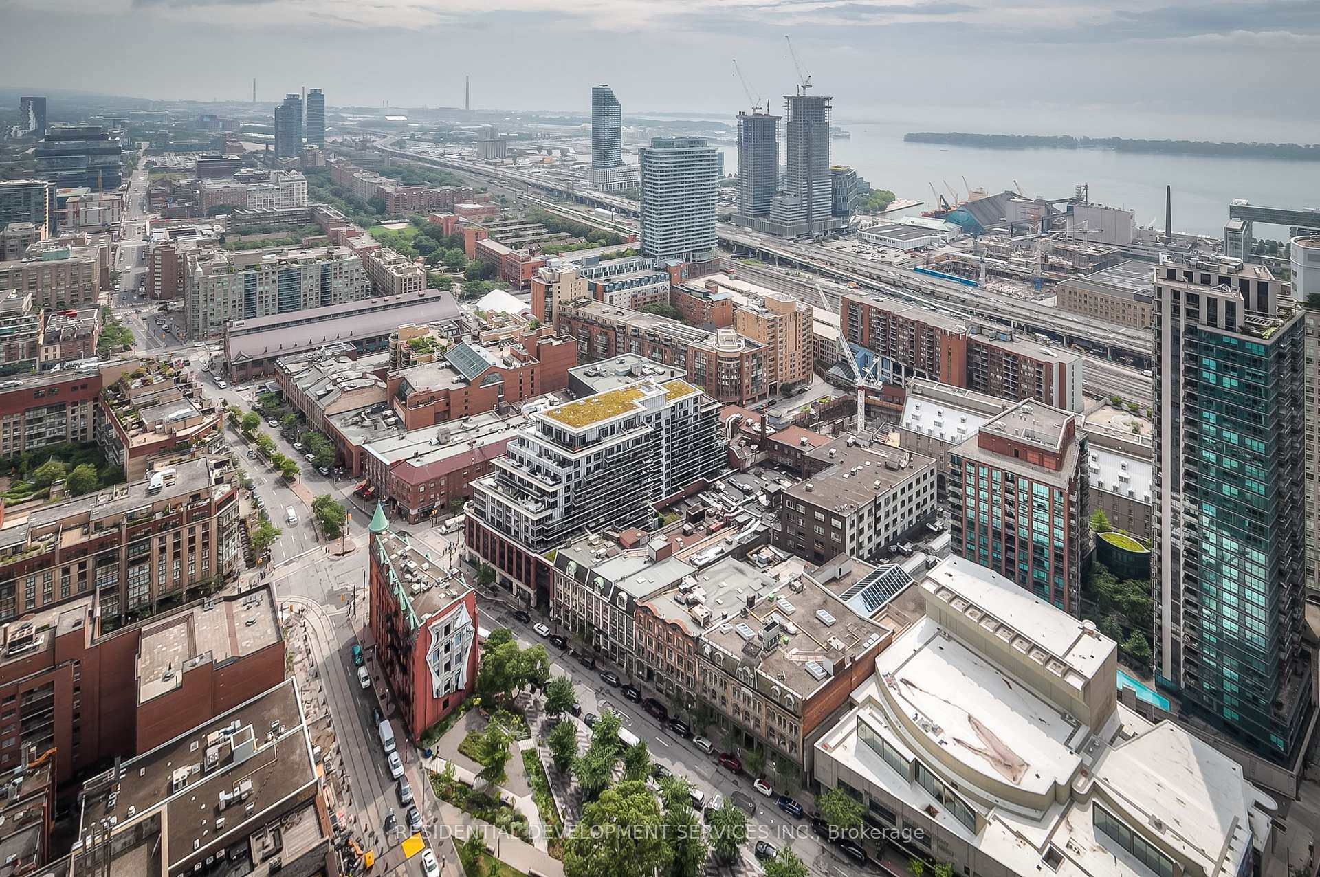 Photo 18 of Unit 4306, 88 Scott Street, Toronto, Church-Yonge Corridor — HOMEH