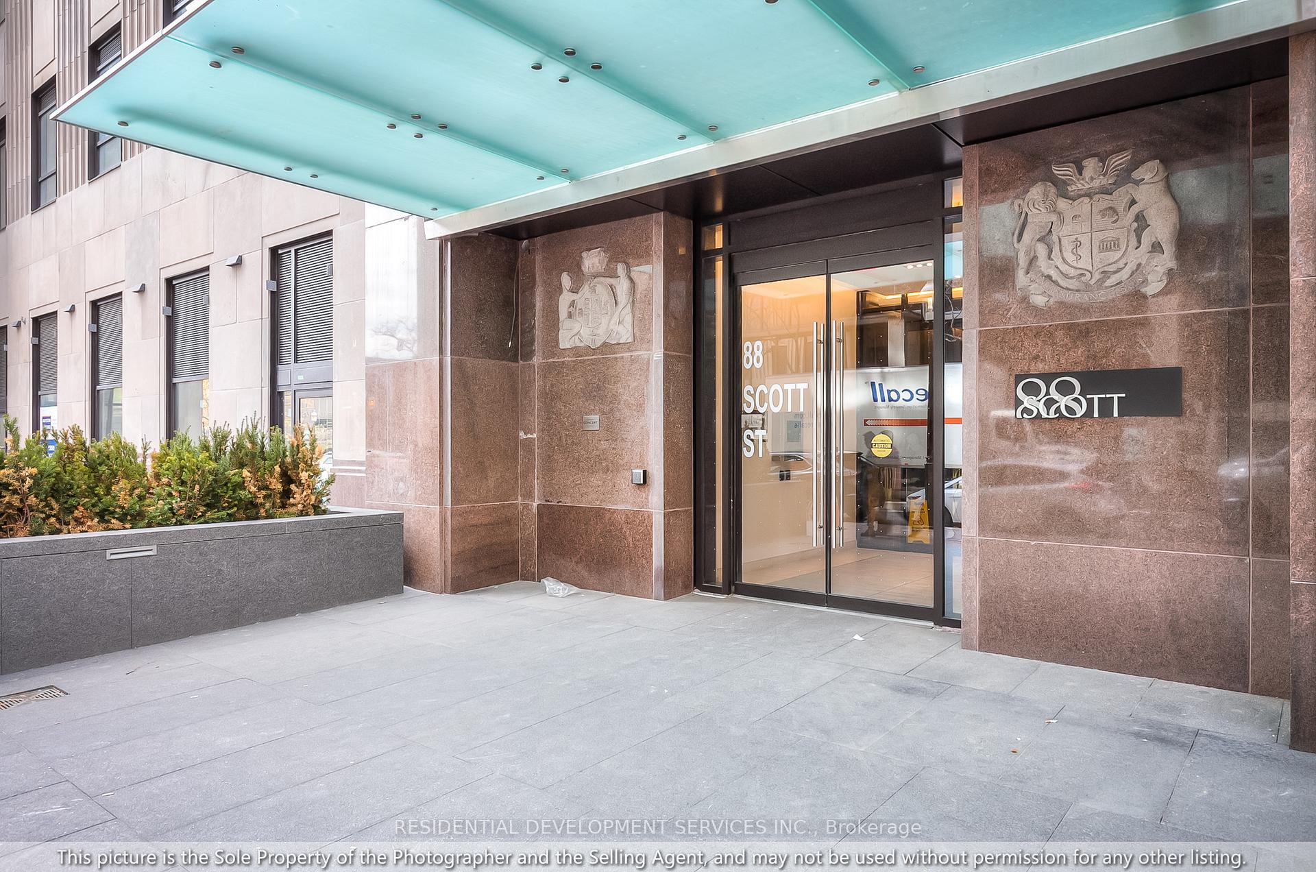 Photo 16 of Unit 4306, 88 Scott Street, Toronto, Church-Yonge Corridor — HOMEH