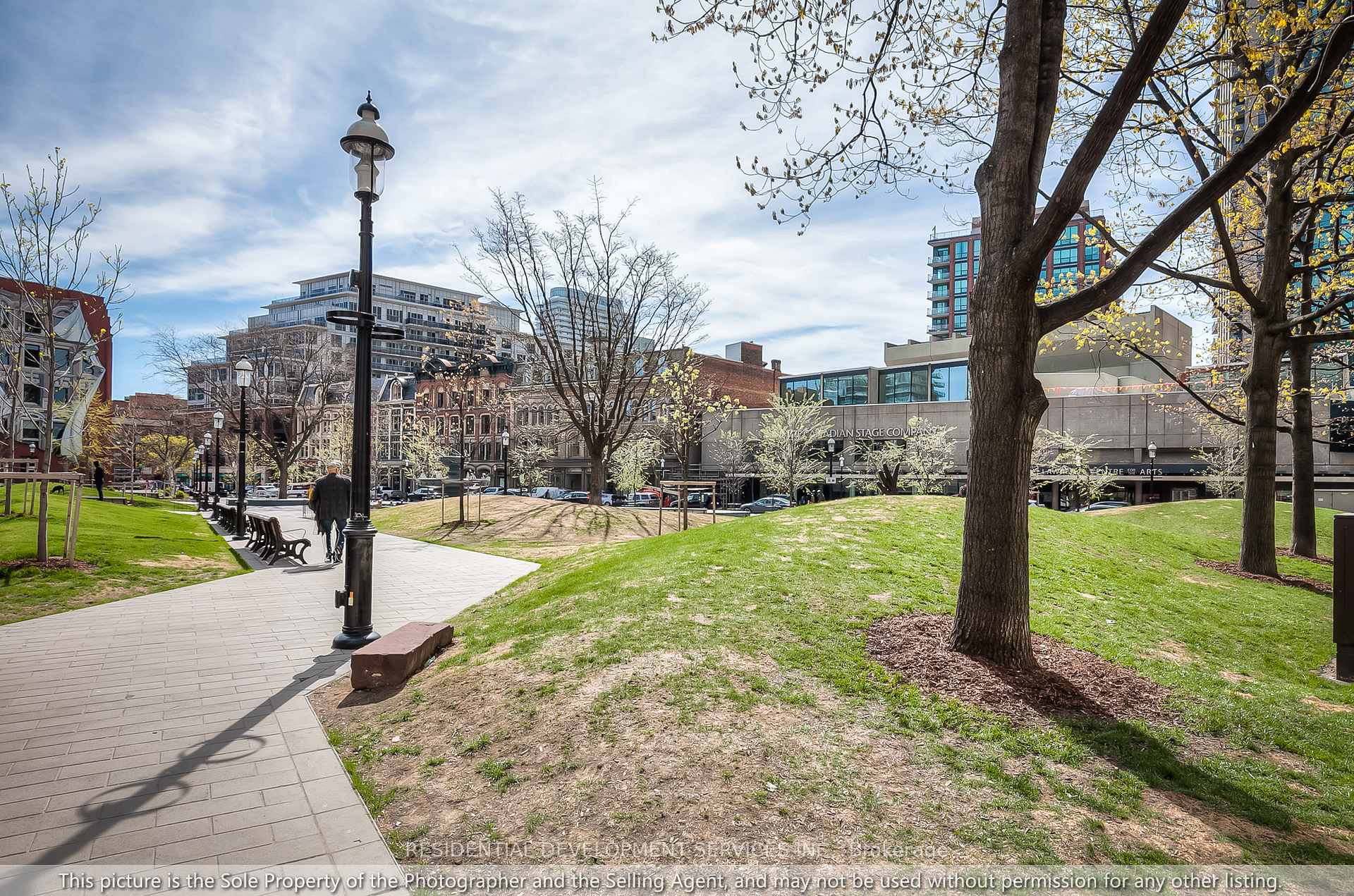 Photo 23 of Unit 4306, 88 Scott Street, Toronto, Church-Yonge Corridor — HOMEH