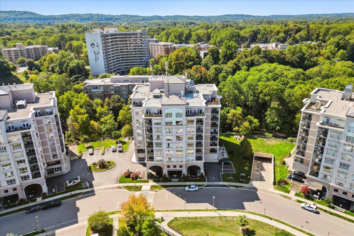 Photo 10 of Unit 505, 2000 Creekside Drive, Hamilton, Dundas — HOMEH