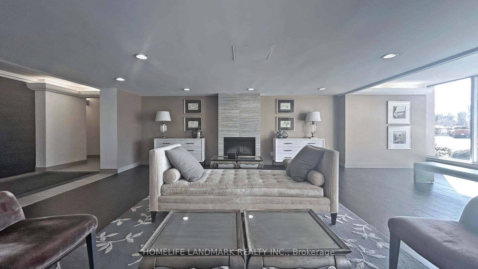 Photo 4 of Unit 309, 7811 Yonge Street, Markham, Thornhill — HOMEH