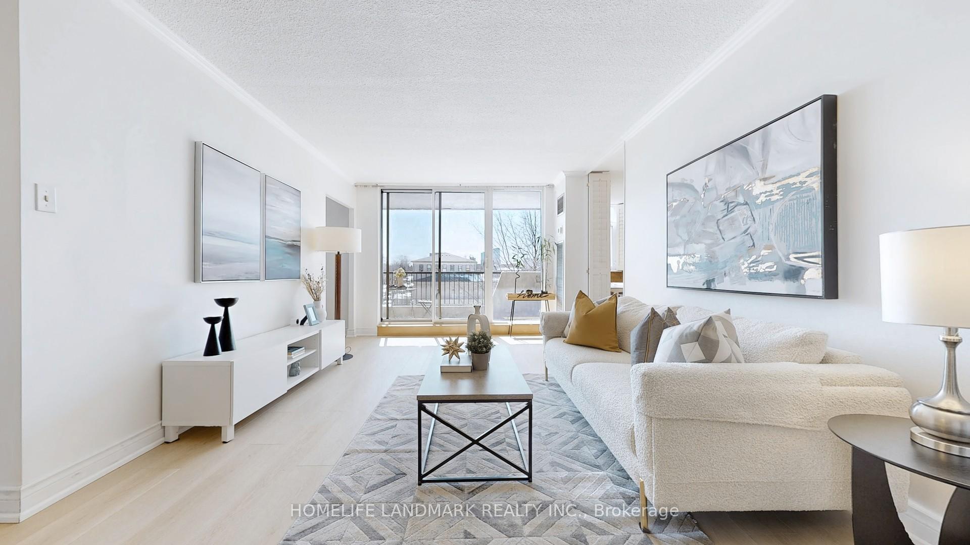Photo 7 of Unit 309, 7811 Yonge Street, Markham, Thornhill — HOMEH