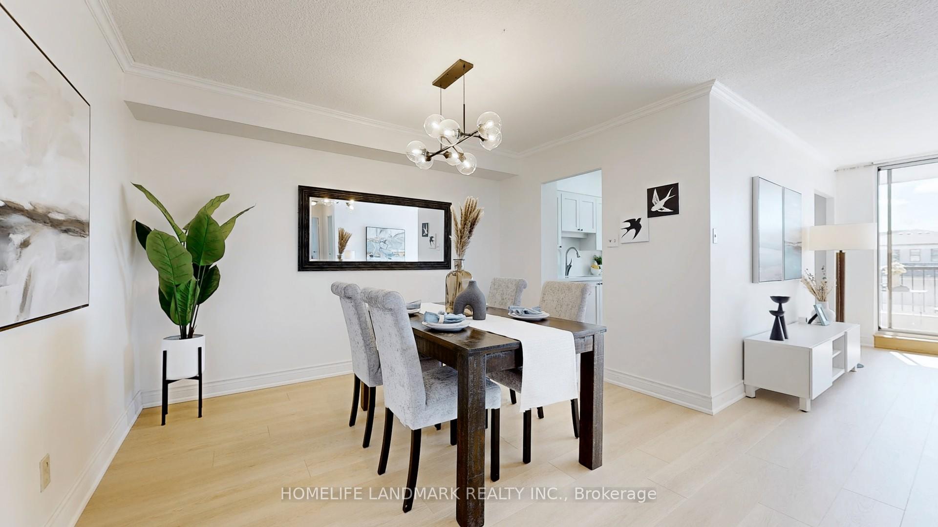 Photo 8 of Unit 309, 7811 Yonge Street, Markham, Thornhill — HOMEH