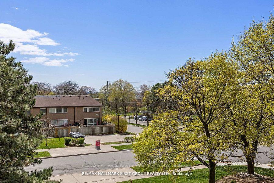 Photo 16 of Unit 307, 1210 Radom Street, Pickering, Bay Ridges — HOMEH