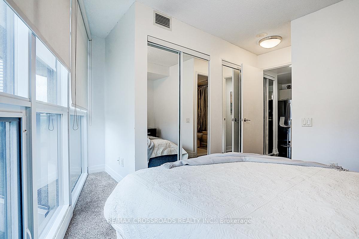 Photo 20 of Unit 1305, 21 Carlton Street, Toronto, Church-Yonge Corridor — HOMEH