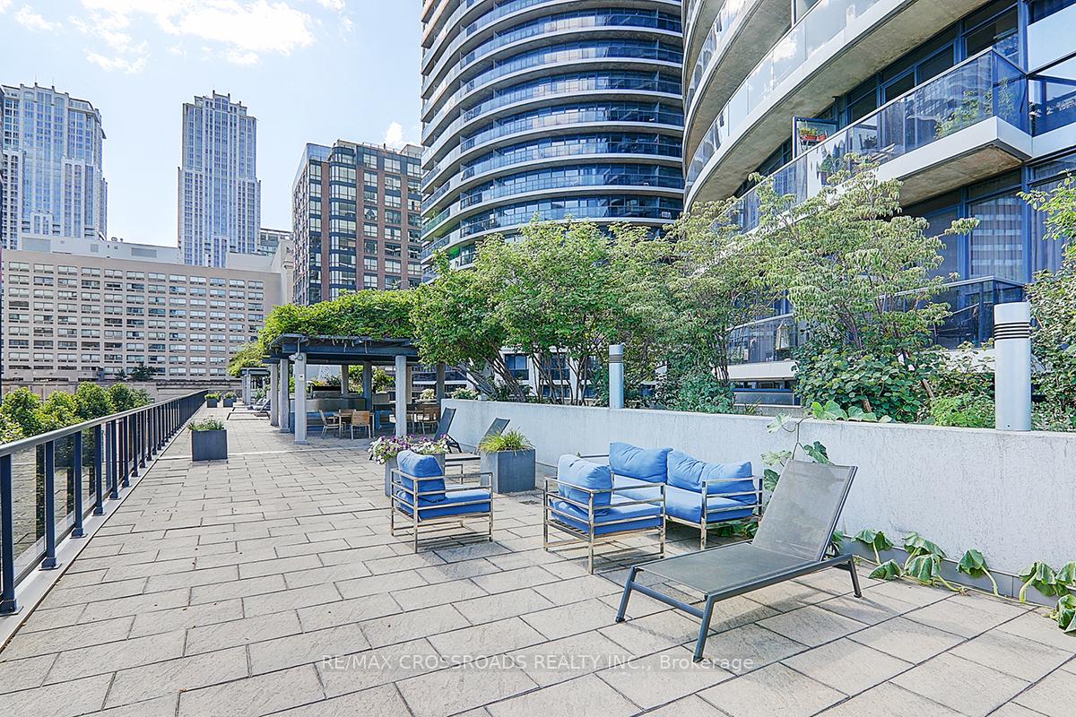 Photo 42 of Unit 1305, 21 Carlton Street, Toronto, Church-Yonge Corridor — HOMEH