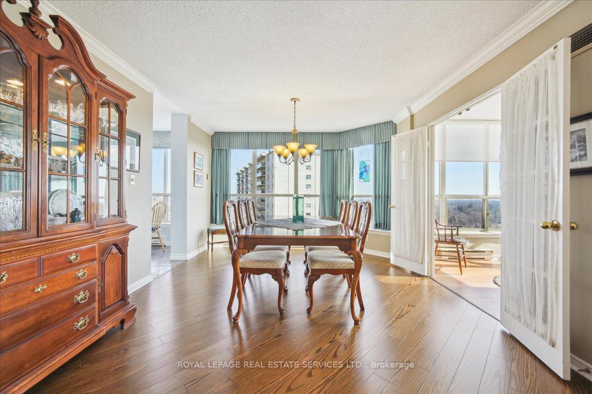 Photo 10 of Unit 808, 20 Guildwood Parkway, Scarborough, Guildwood — HOMEH