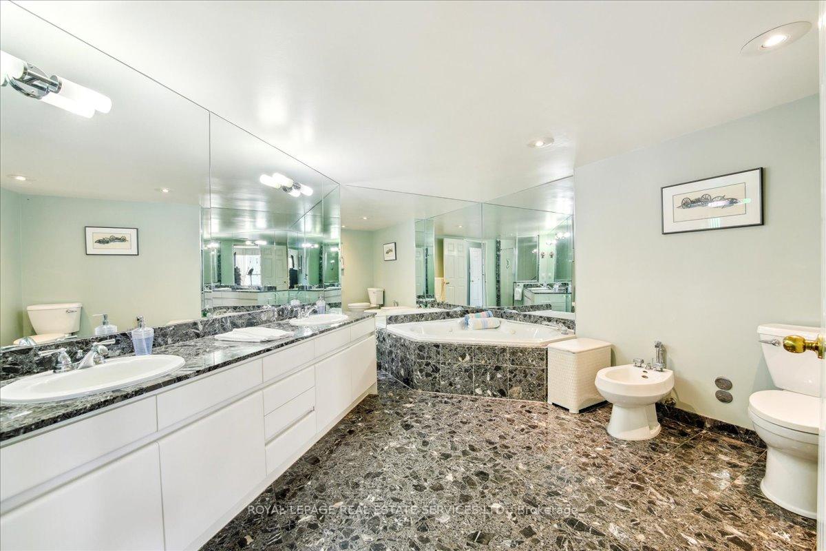 Photo 9 of Unit 808, 20 Guildwood Parkway, Scarborough, Guildwood — HOMEH