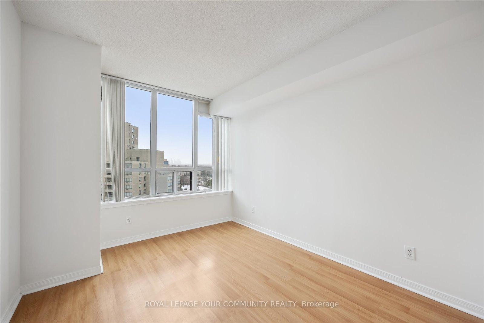 Photo 22 of Unit 911, 81 Townsgate Drive, Vaughan, Crestwood-Springfarm-Yorkhill — HOMEH