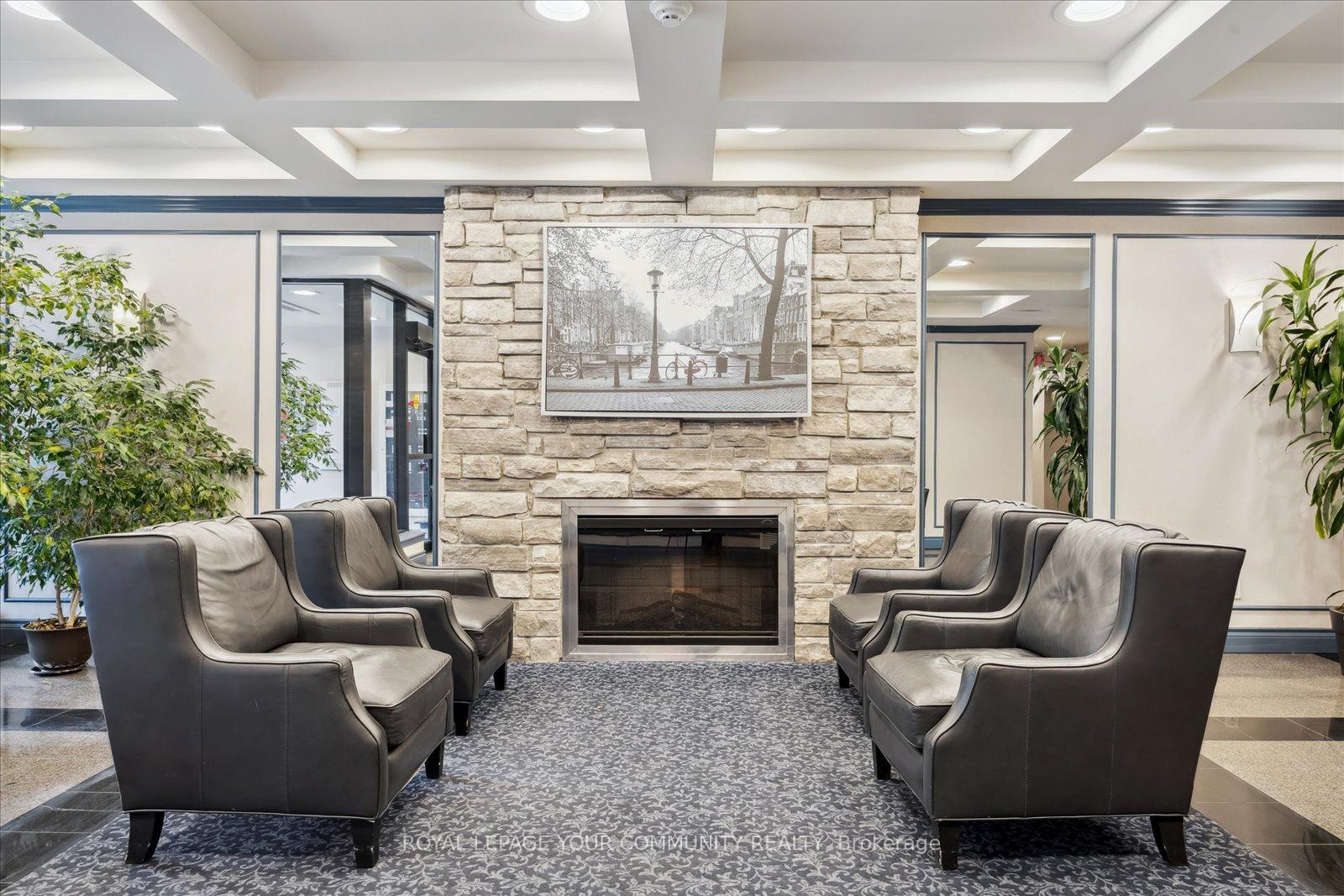 Photo 24 of Unit 911, 81 Townsgate Drive, Vaughan, Crestwood-Springfarm-Yorkhill — HOMEH