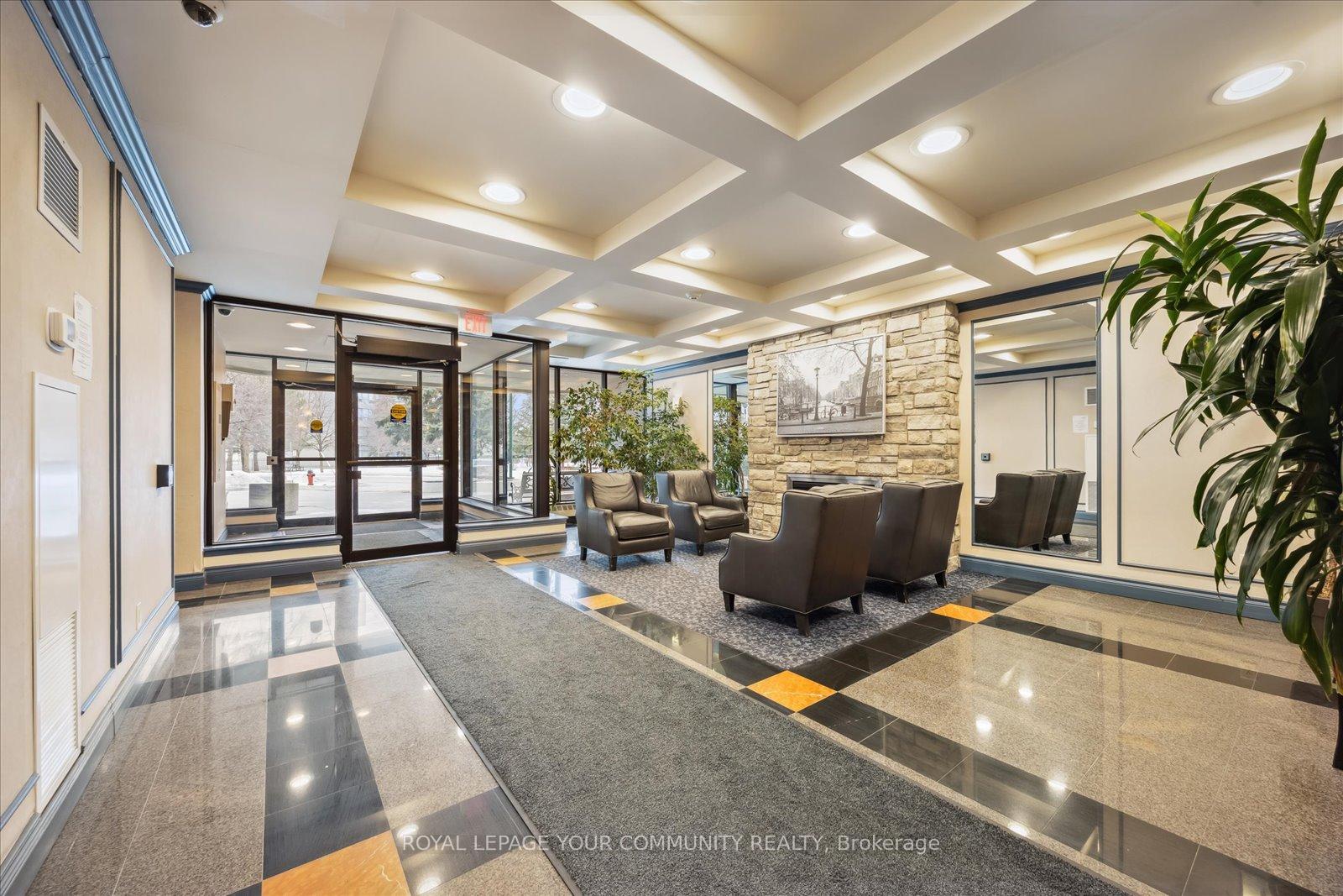 Photo 28 of Unit 911, 81 Townsgate Drive, Vaughan, Crestwood-Springfarm-Yorkhill — HOMEH