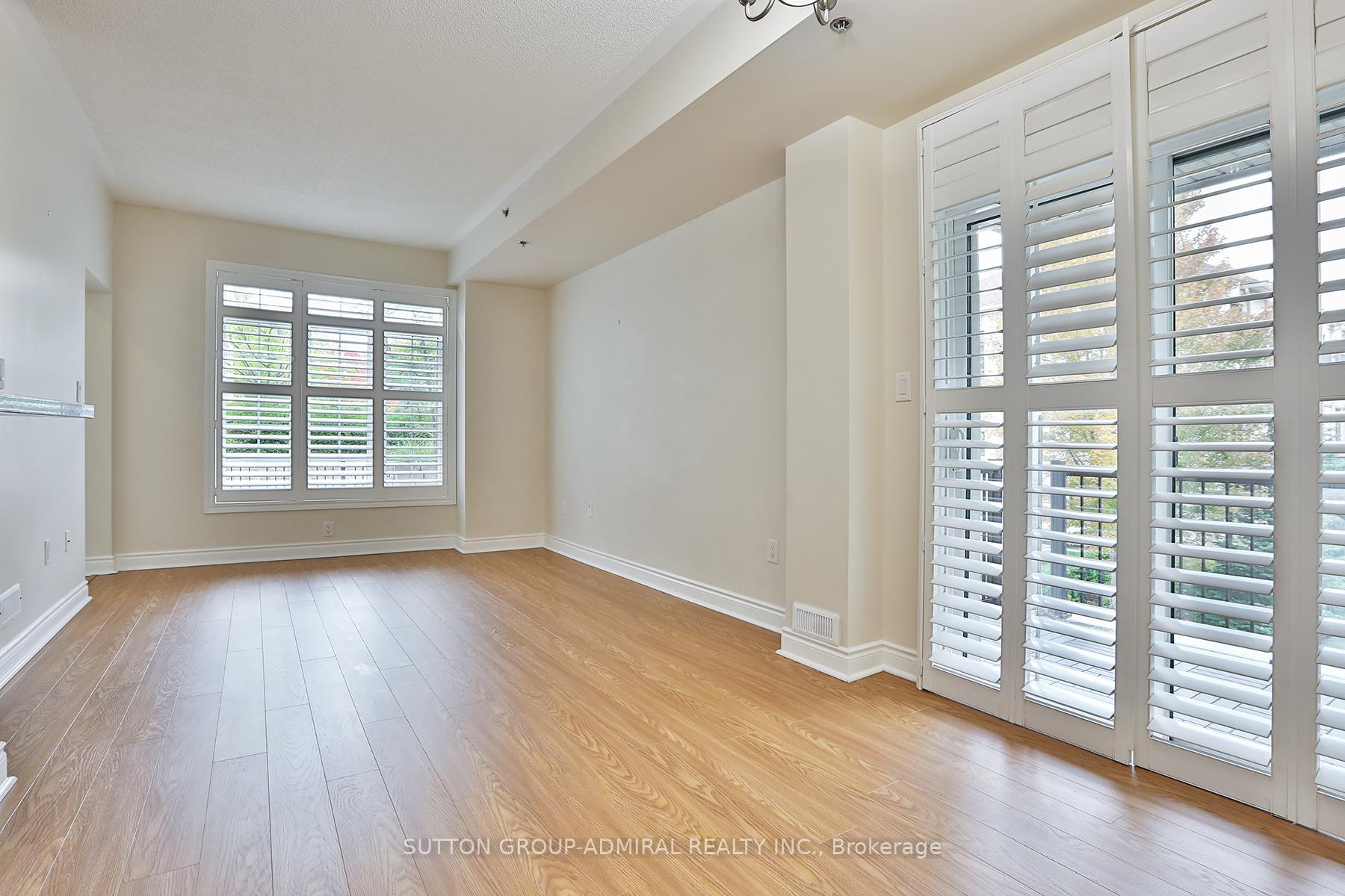 Photo 18 of Unit 12, 8 Brighton Place, Vaughan, Crestwood-Springfarm-Yorkhill — HOMEH