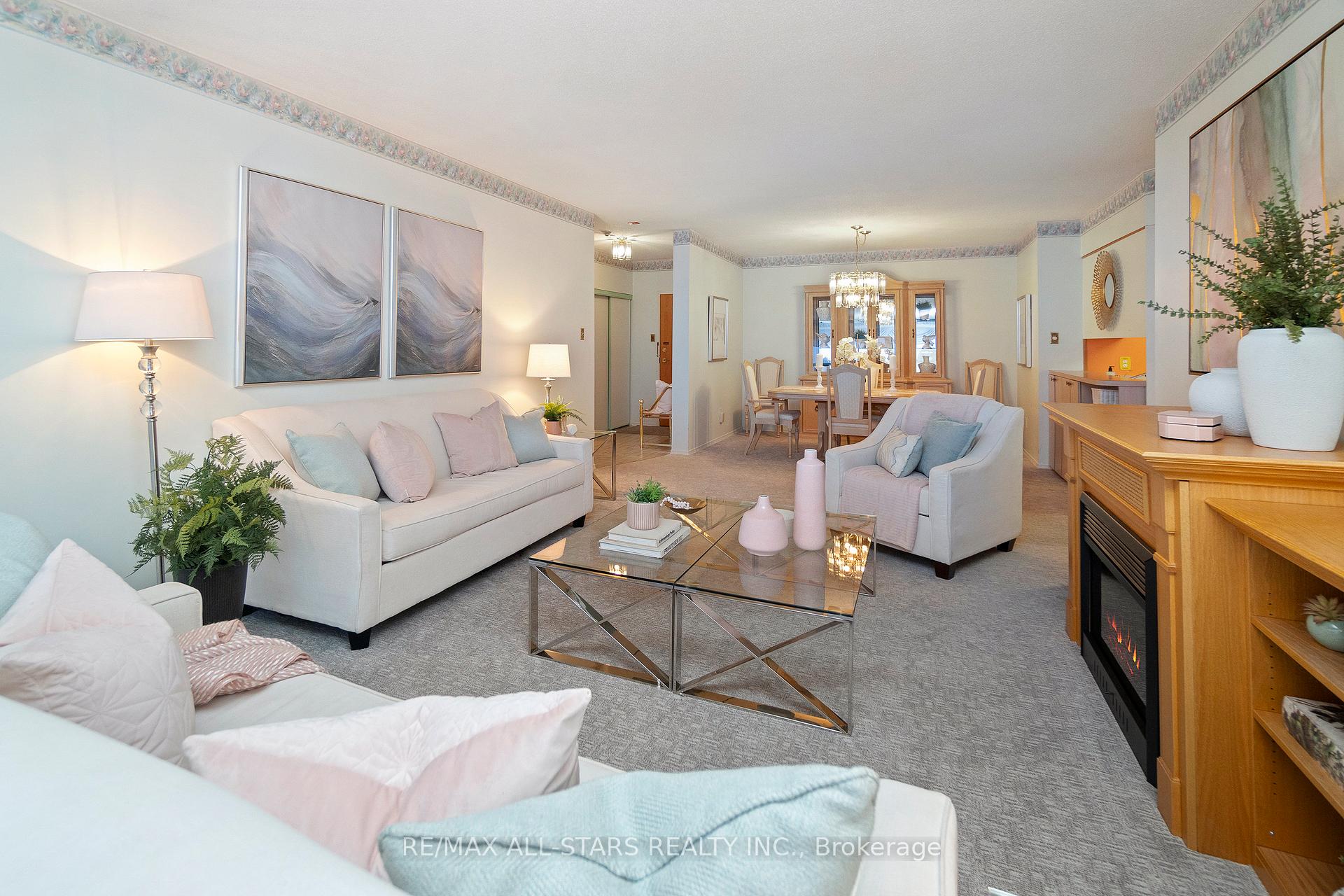 Photo 8 of Unit 915, 2 Raymerville Drive, Markham, Raymerville — HOMEH