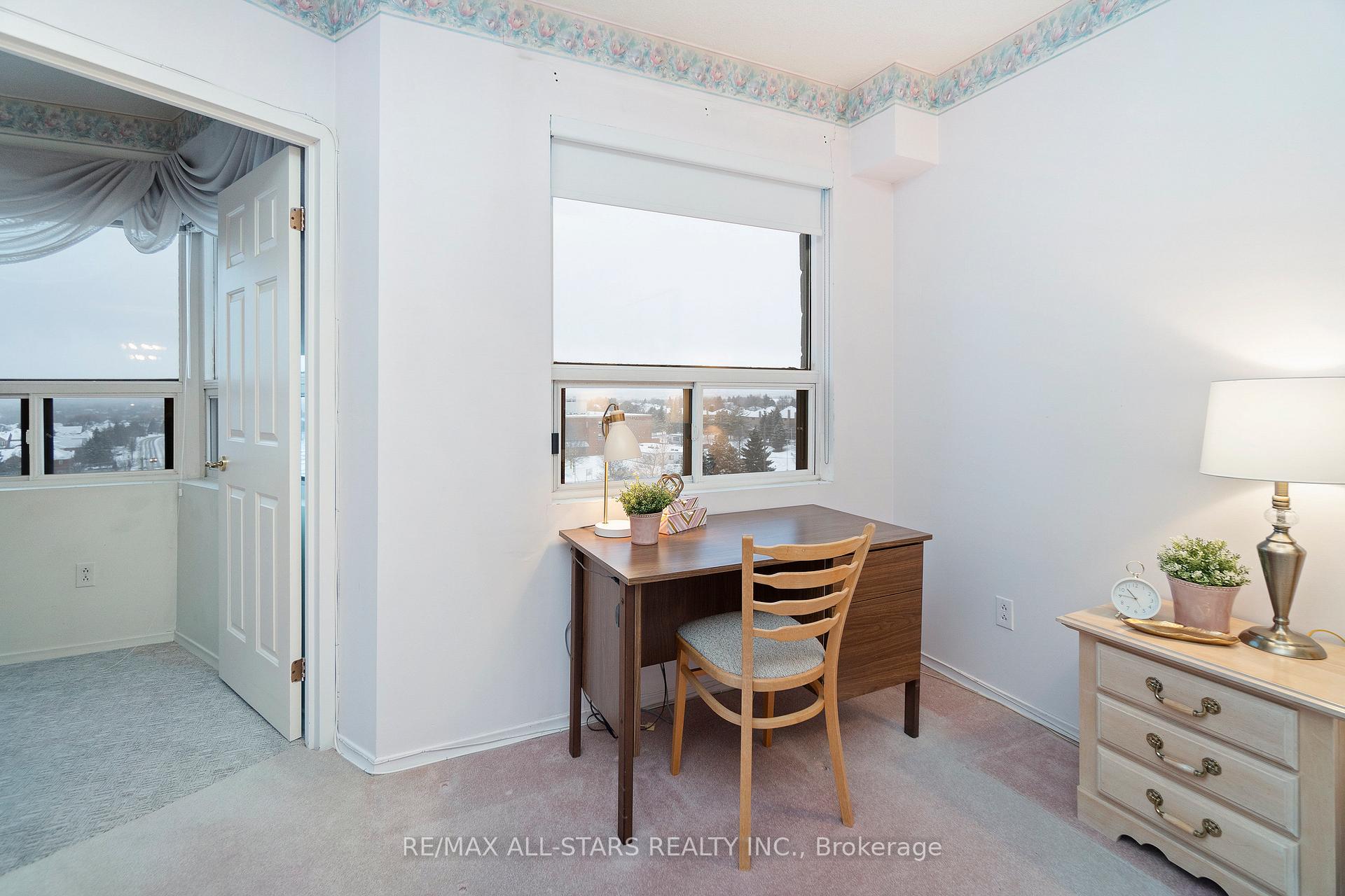 Photo 5 of Unit 915, 2 Raymerville Drive, Markham, Raymerville — HOMEH