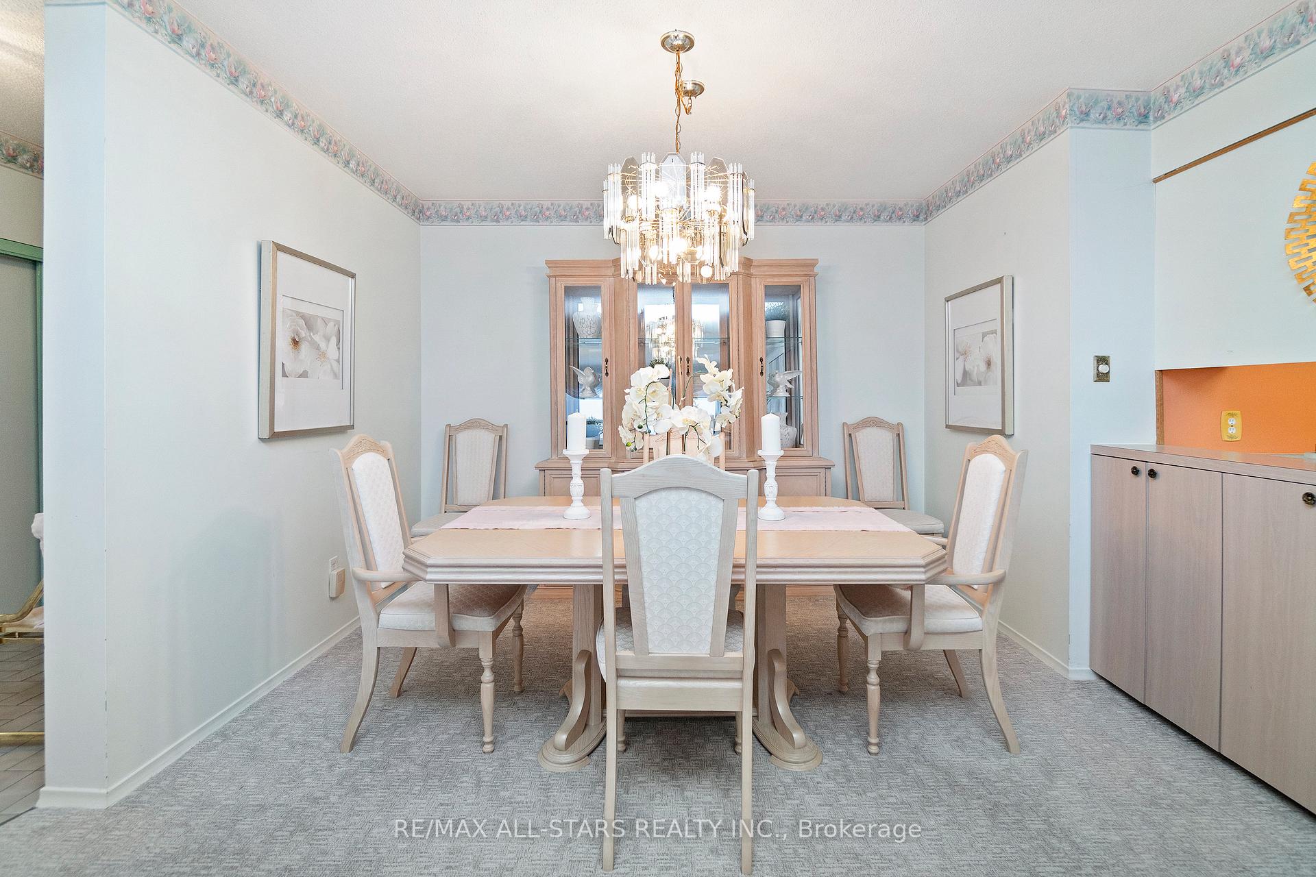 Photo 2 of Unit 915, 2 Raymerville Drive, Markham, Raymerville — HOMEH