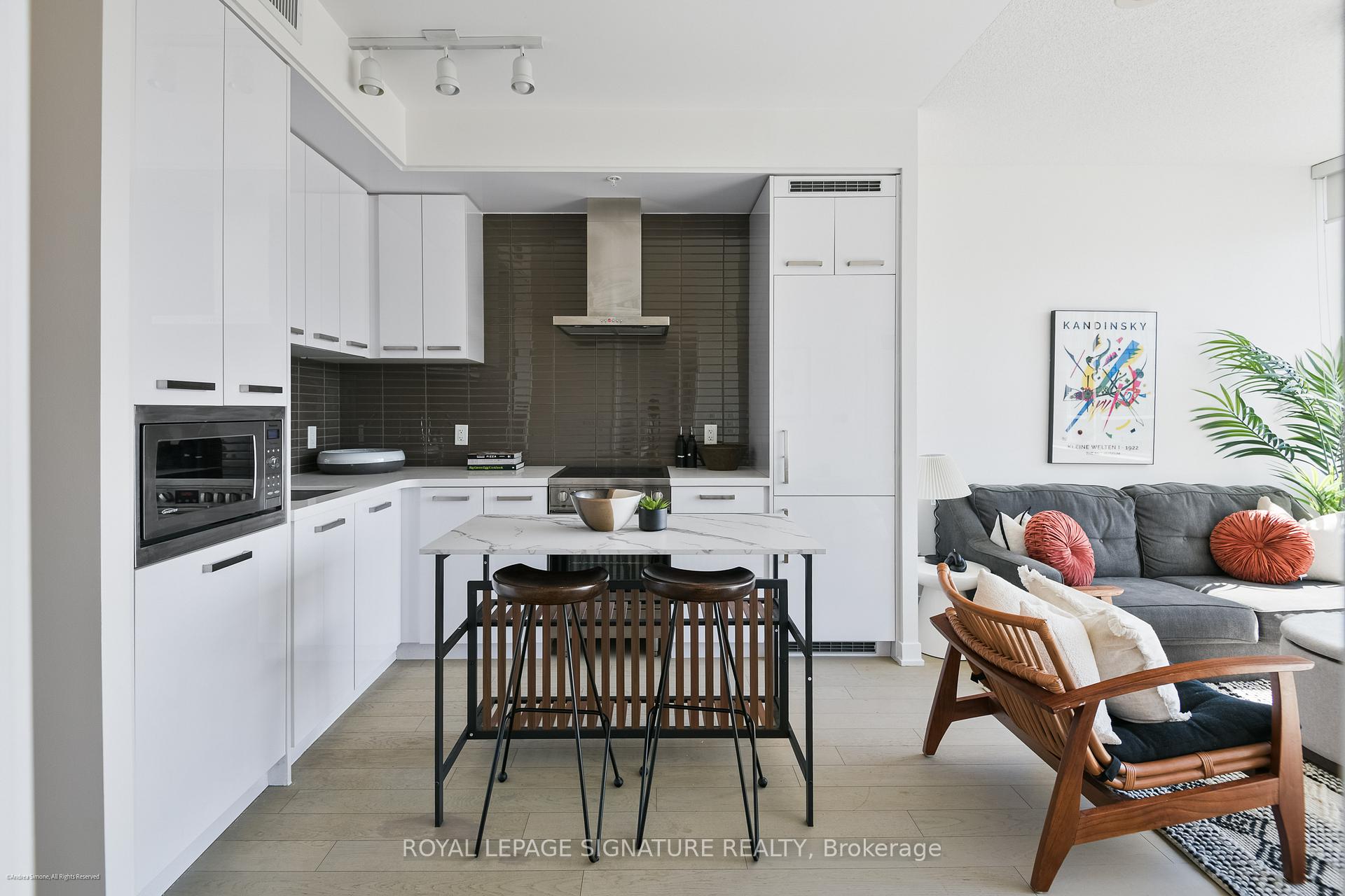 Photo 4 of Unit S504, 120 Bayview Avenue, Toronto, Waterfront Communities — HOMEH