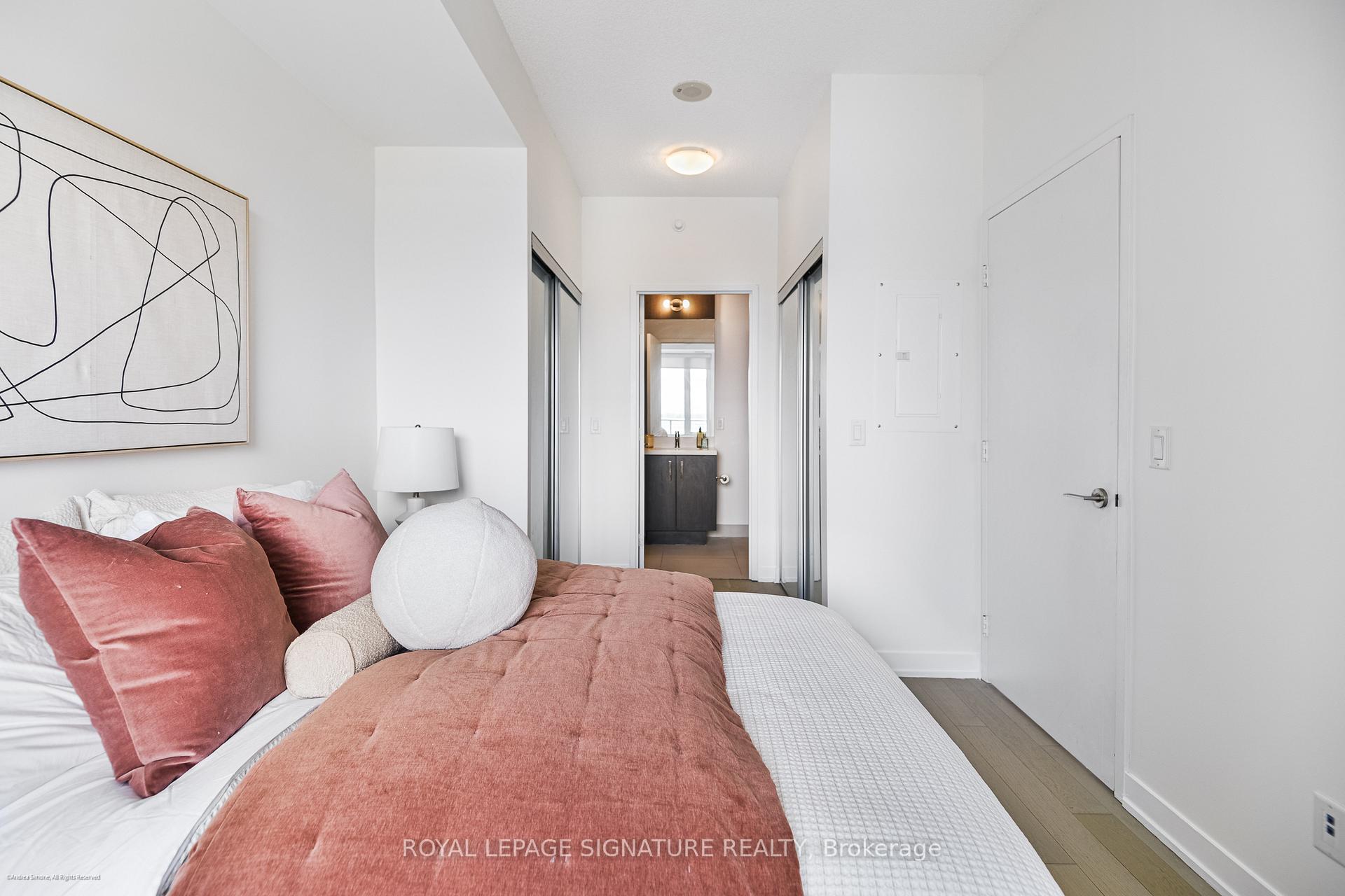 Photo 11 of Unit S504, 120 Bayview Avenue, Toronto, Waterfront Communities — HOMEH