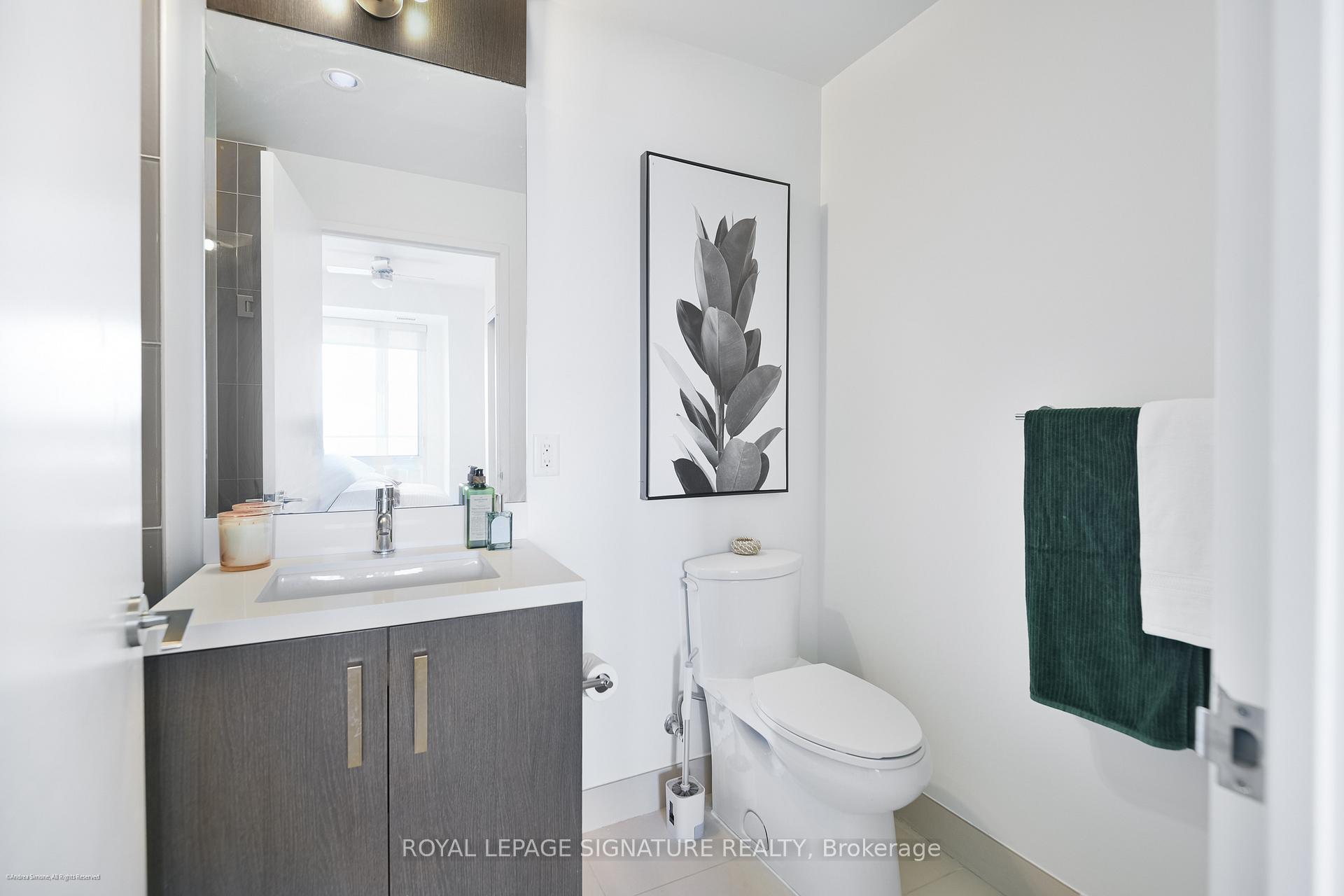 Photo 17 of Unit S504, 120 Bayview Avenue, Toronto, Waterfront Communities — HOMEH