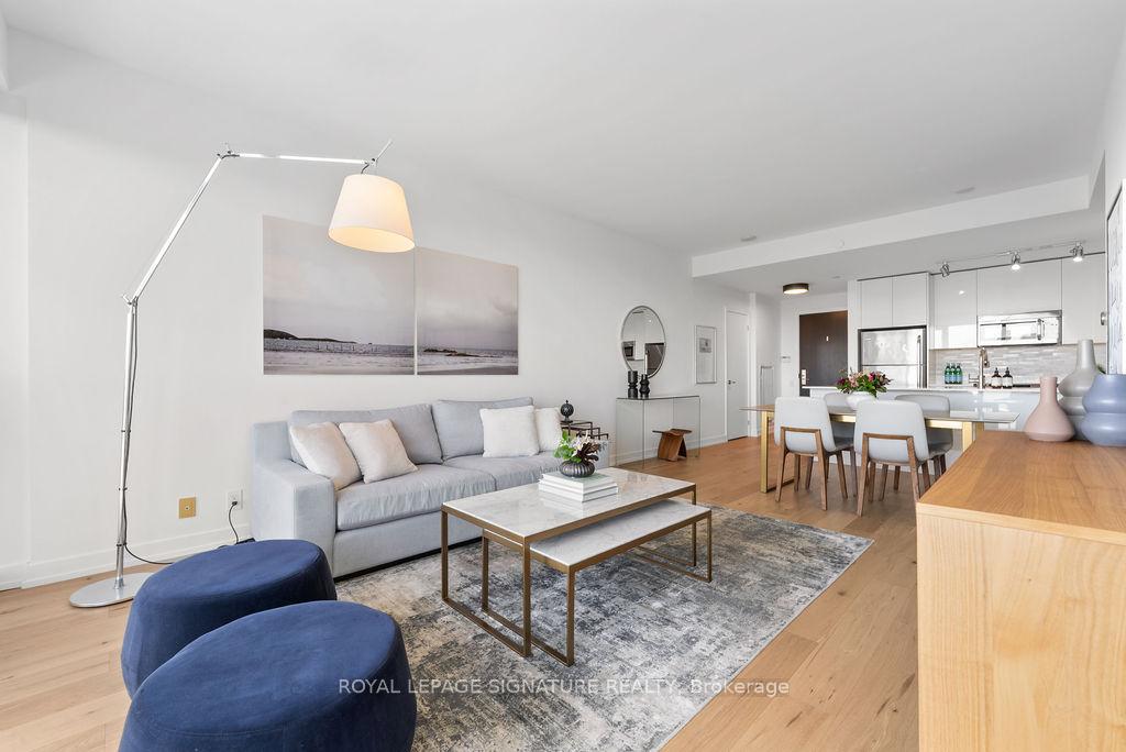 Photo 3 of Unit 2001, 1815 Yonge Street, Toronto, Mount Pleasant West — HOMEH