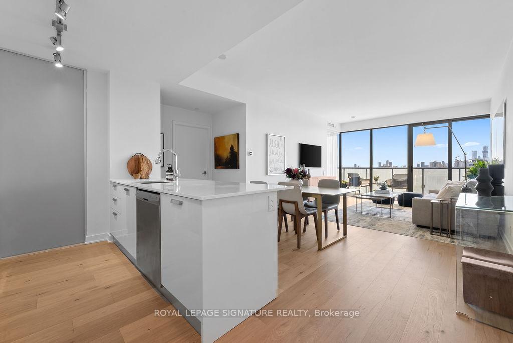 Photo 10 of Unit 2001, 1815 Yonge Street, Toronto, Mount Pleasant West — HOMEH