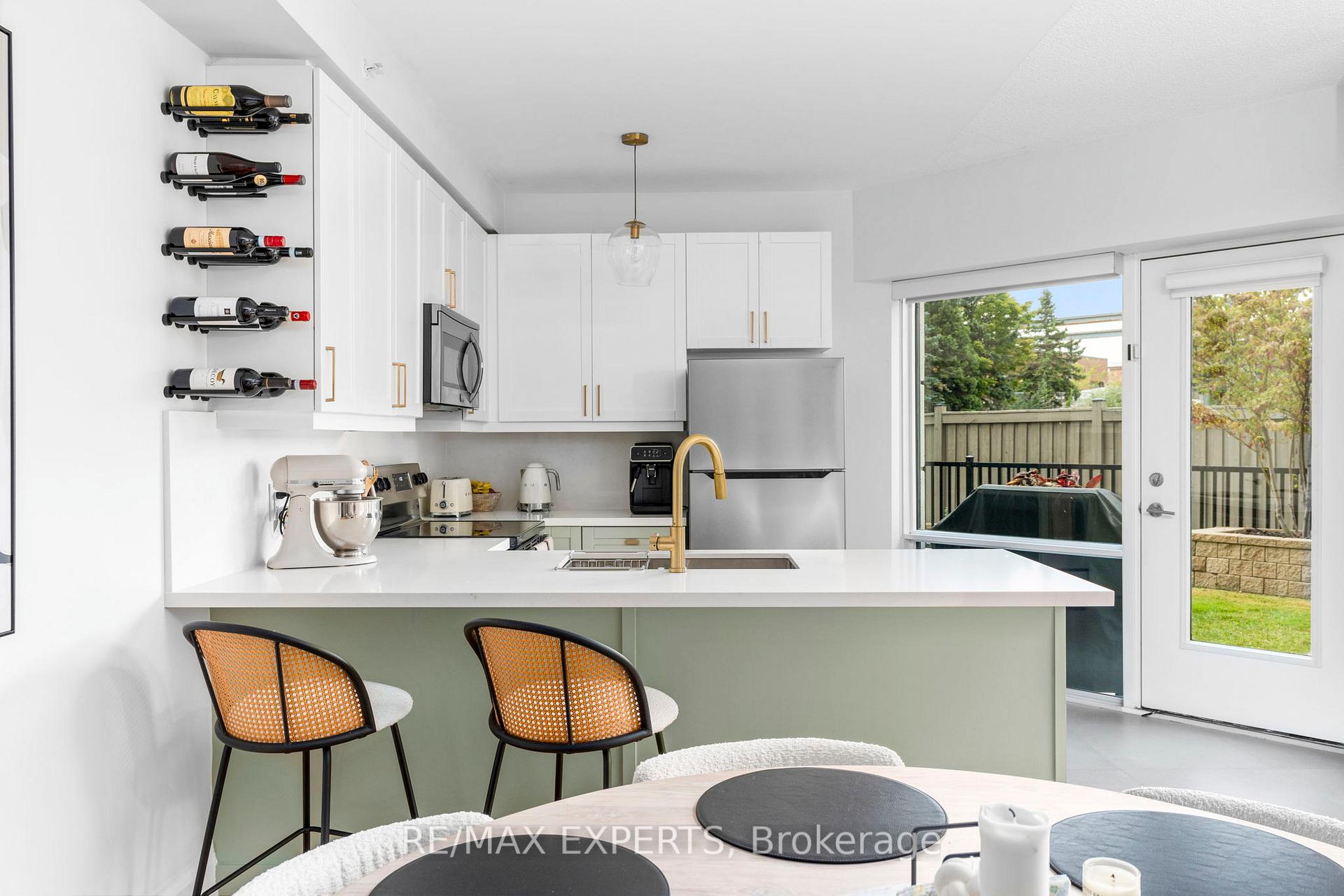 Photo 14 of Unit 102, 24 Woodstream Boulevard, Vaughan, Vaughan Grove — HOMEH
