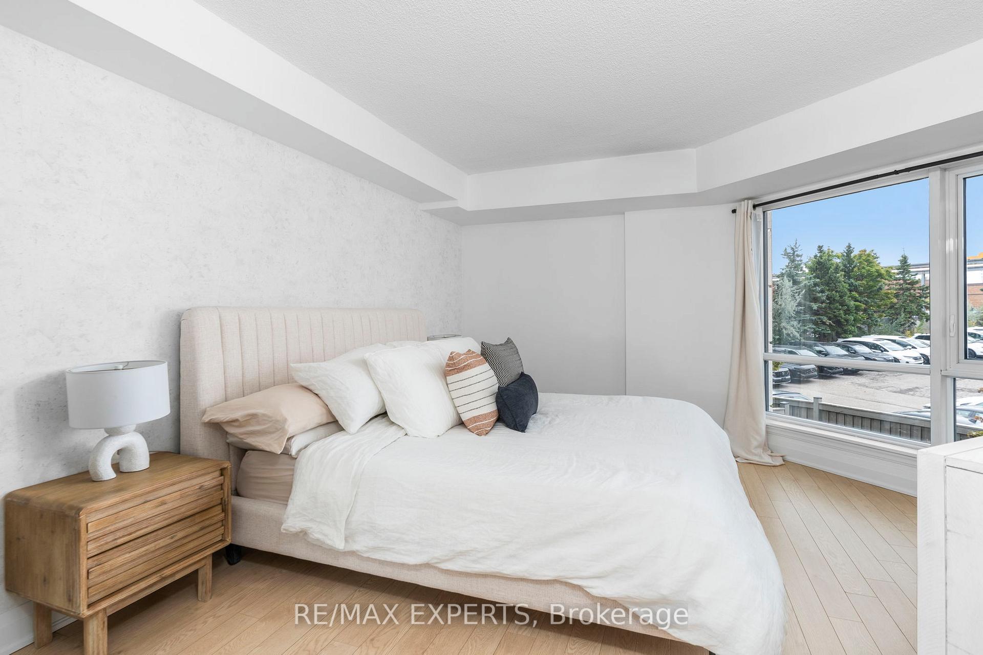 Photo 15 of Unit 102, 24 Woodstream Boulevard, Vaughan, Vaughan Grove — HOMEH