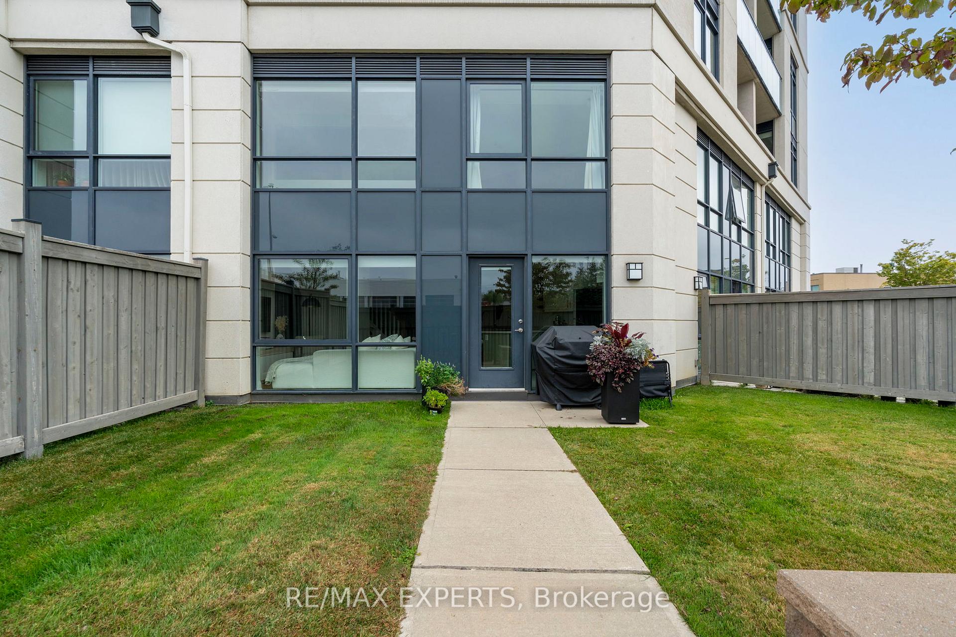 Photo 25 of Unit 102, 24 Woodstream Boulevard, Vaughan, Vaughan Grove — HOMEH