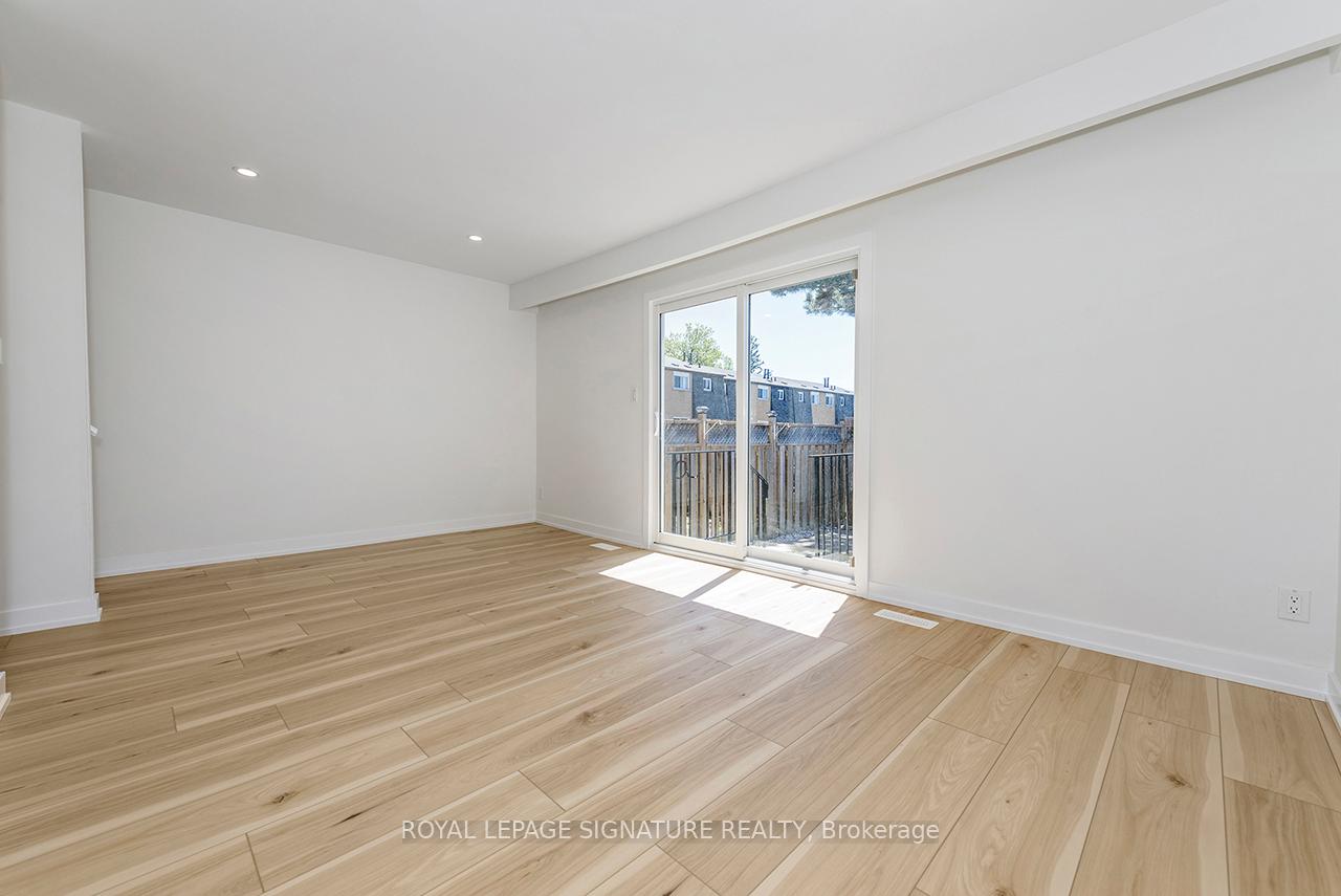 Photo 8 of Unit 1, 20 Anna Capri Drive, Hamilton, Templemead — HOMEH