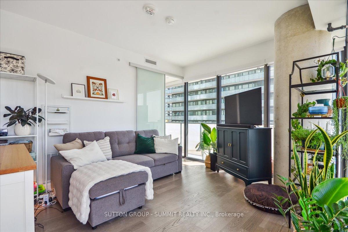 Photo 15 of Unit 1010, 161 Roehampton Avenue, Toronto, Mount Pleasant West — HOMEH