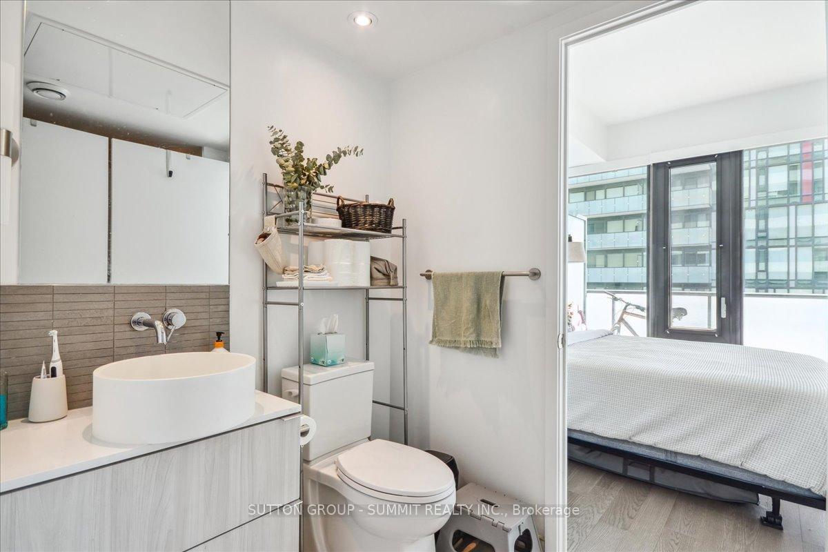 Photo 35 of Unit 1010, 161 Roehampton Avenue, Toronto, Mount Pleasant West — HOMEH