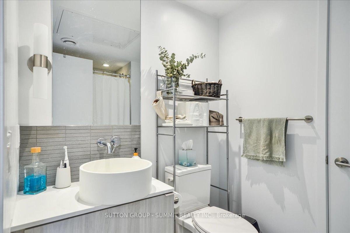 Photo 27 of Unit 1010, 161 Roehampton Avenue, Toronto, Mount Pleasant West — HOMEH