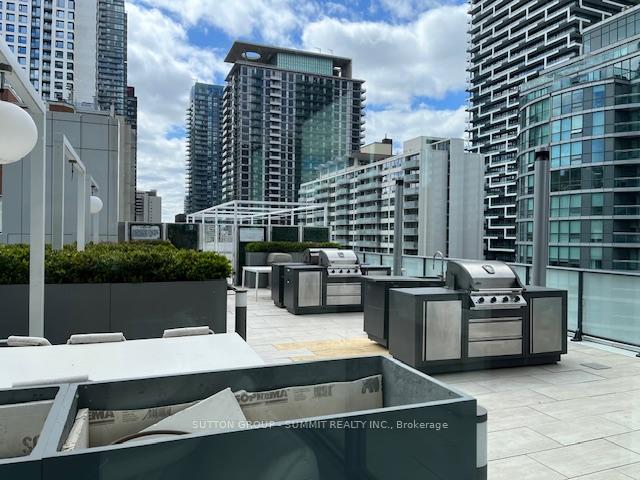 Photo 39 of Unit 1010, 161 Roehampton Avenue, Toronto, Mount Pleasant West — HOMEH