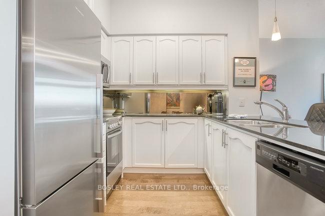 Photo 9 of Unit #406, 319 Merton Street, Toronto, Mount Pleasant East — HOMEH