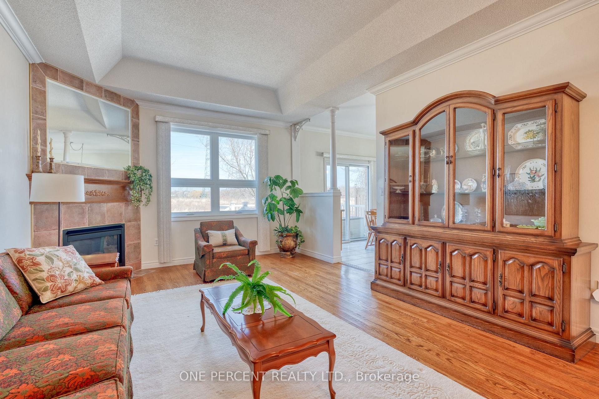 Photo 3 of 68 Northernbreeze Street, Hamilton, Twenty Place — HOMEH
