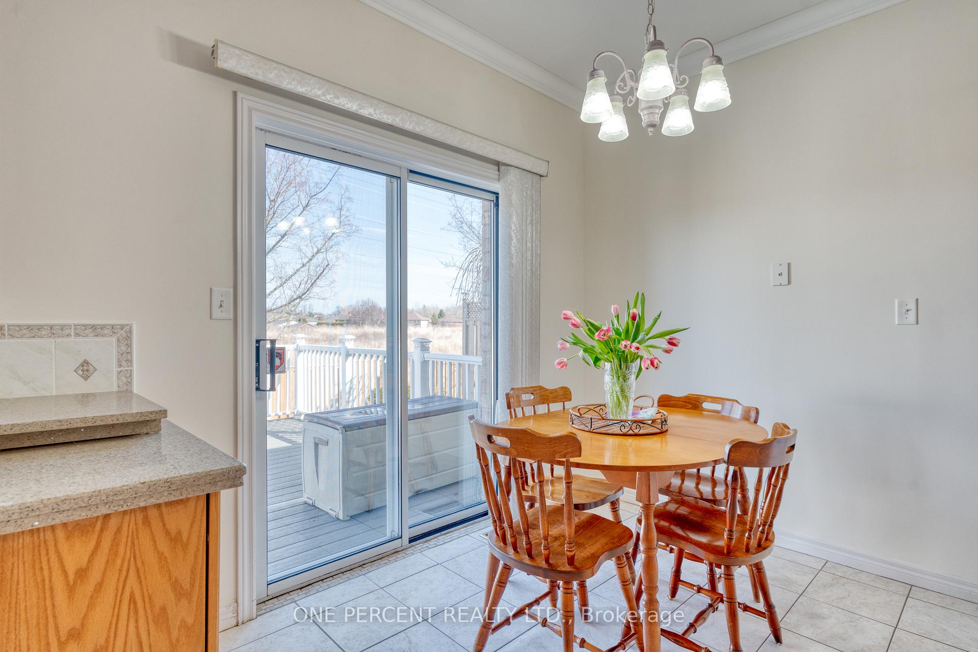 Photo 6 of 68 Northernbreeze Street, Hamilton, Twenty Place — HOMEH