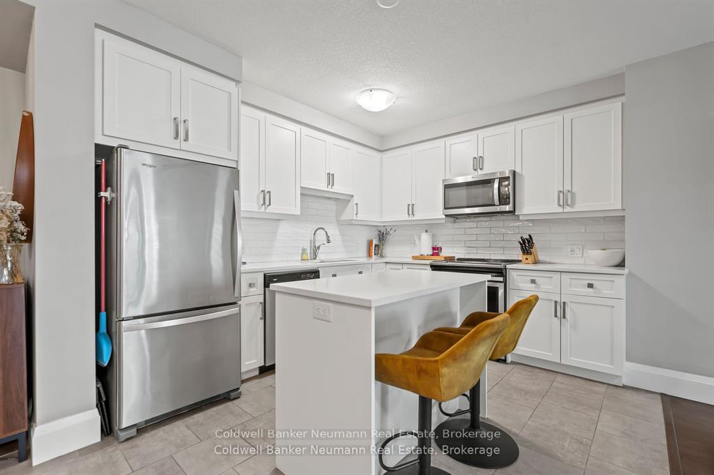 Photo 5 of Unit 612, 73 Arthur Street, Guelph, Downtown — HOMEH
