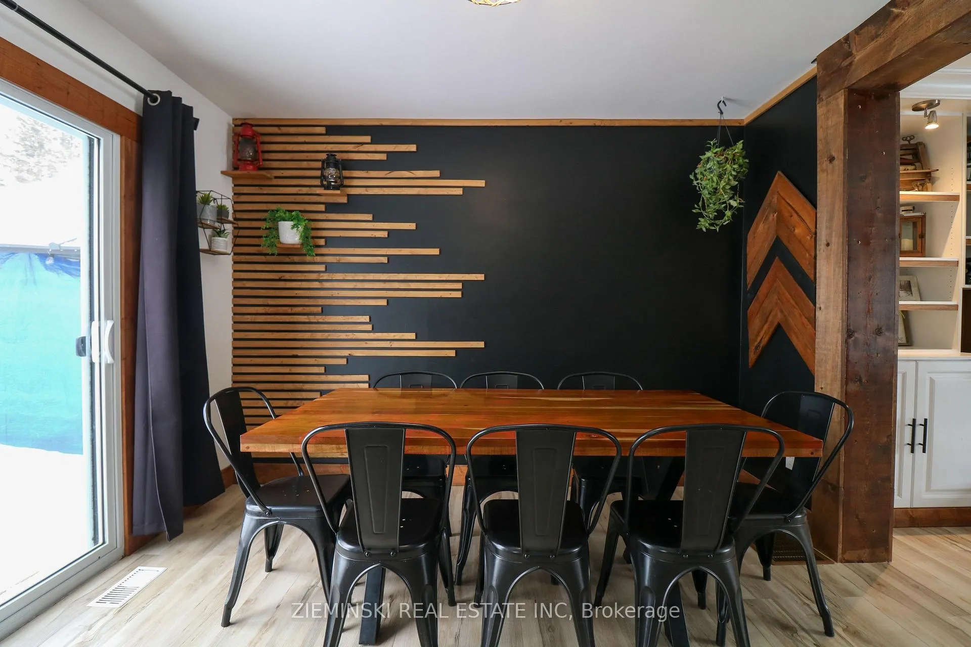 Photo 9 of 220 Ruth Street, Timmins, Porcupine - West — HOMEH