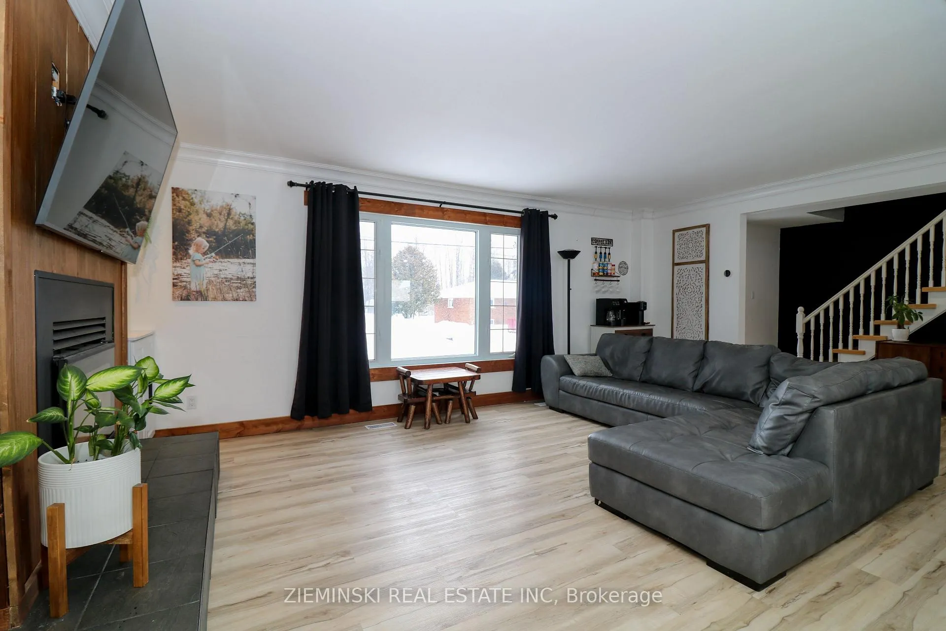 Photo 13 of 220 Ruth Street, Timmins, Porcupine - West — HOMEH