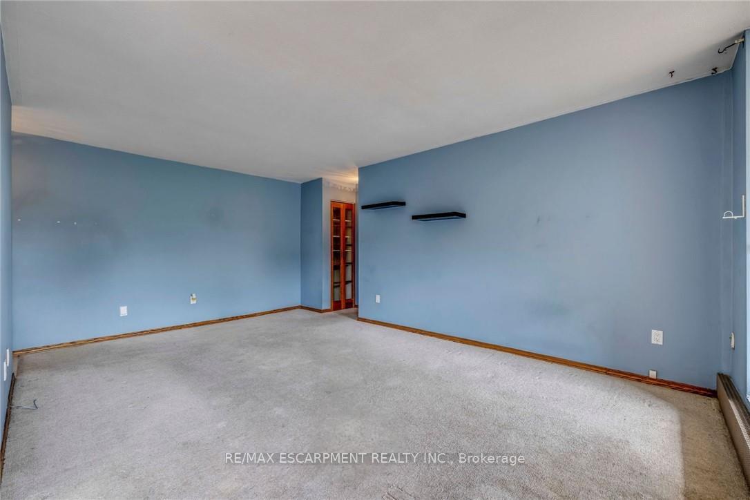 Photo 9 of Unit 202, 1950 Main Street W, Hamilton, Ainslie Wood — HOMEH