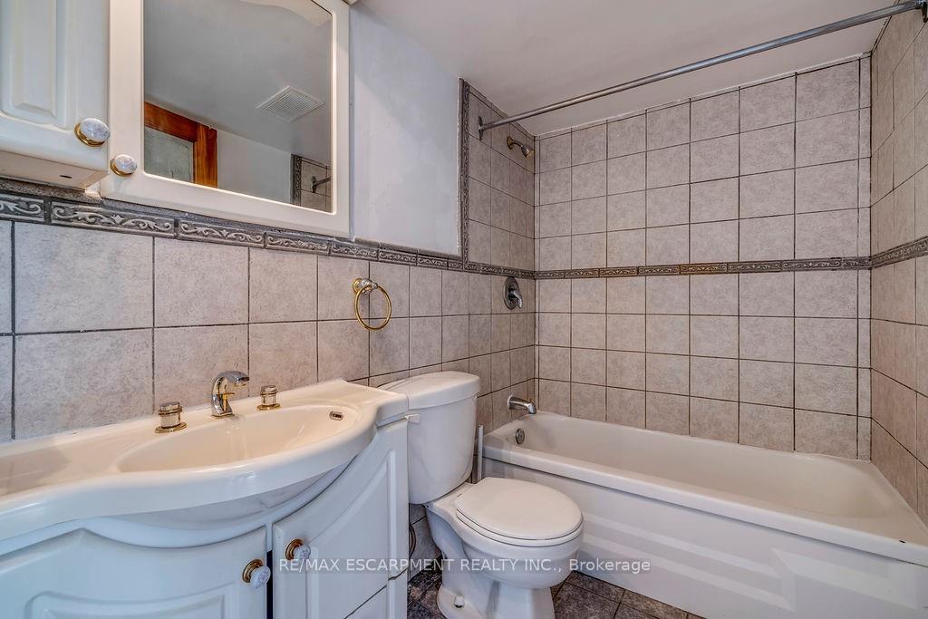 Photo 23 of Unit 202, 1950 Main Street W, Hamilton, Ainslie Wood — HOMEH