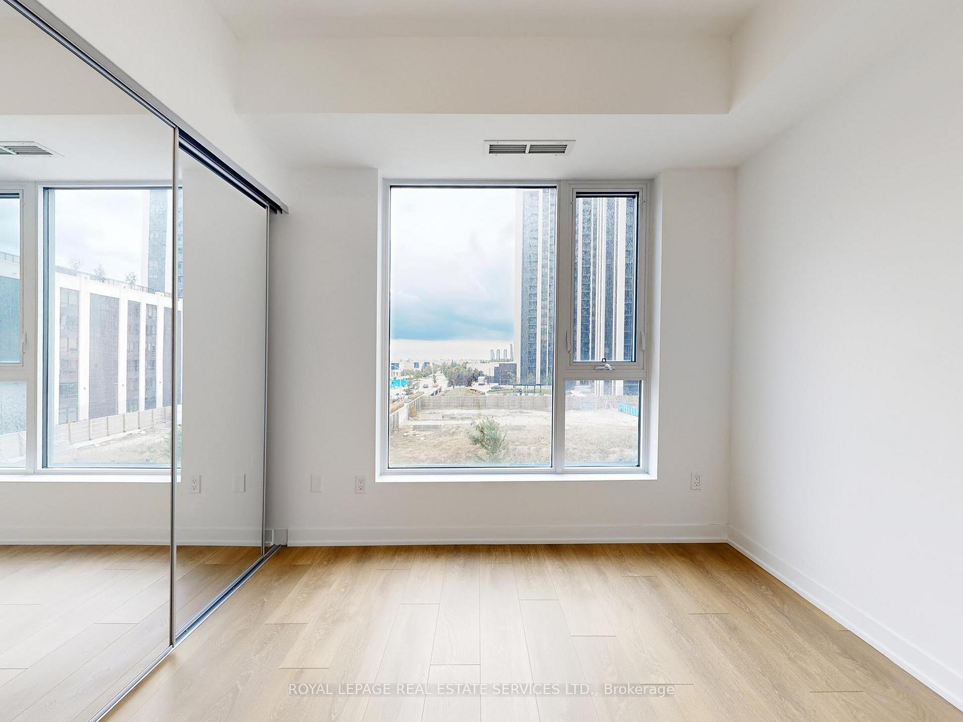 Photo 8 of Unit 314, 474 Caldari Road, Vaughan, Concord — HOMEH
