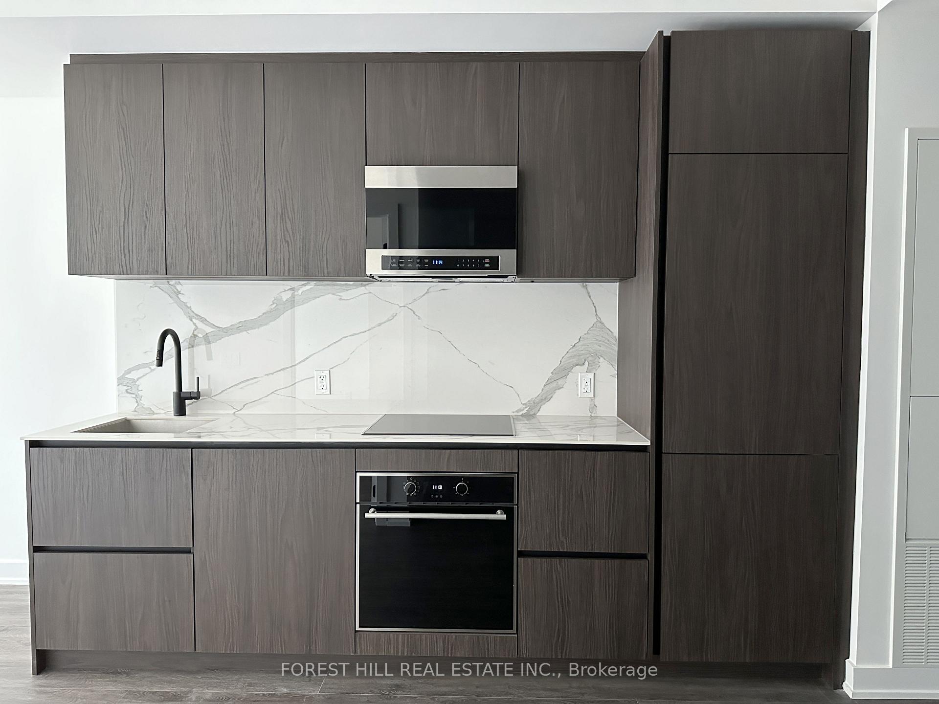 Photo 5 of Unit 2408, 127 Broadway Avenue, Toronto, Mount Pleasant West — HOMEH