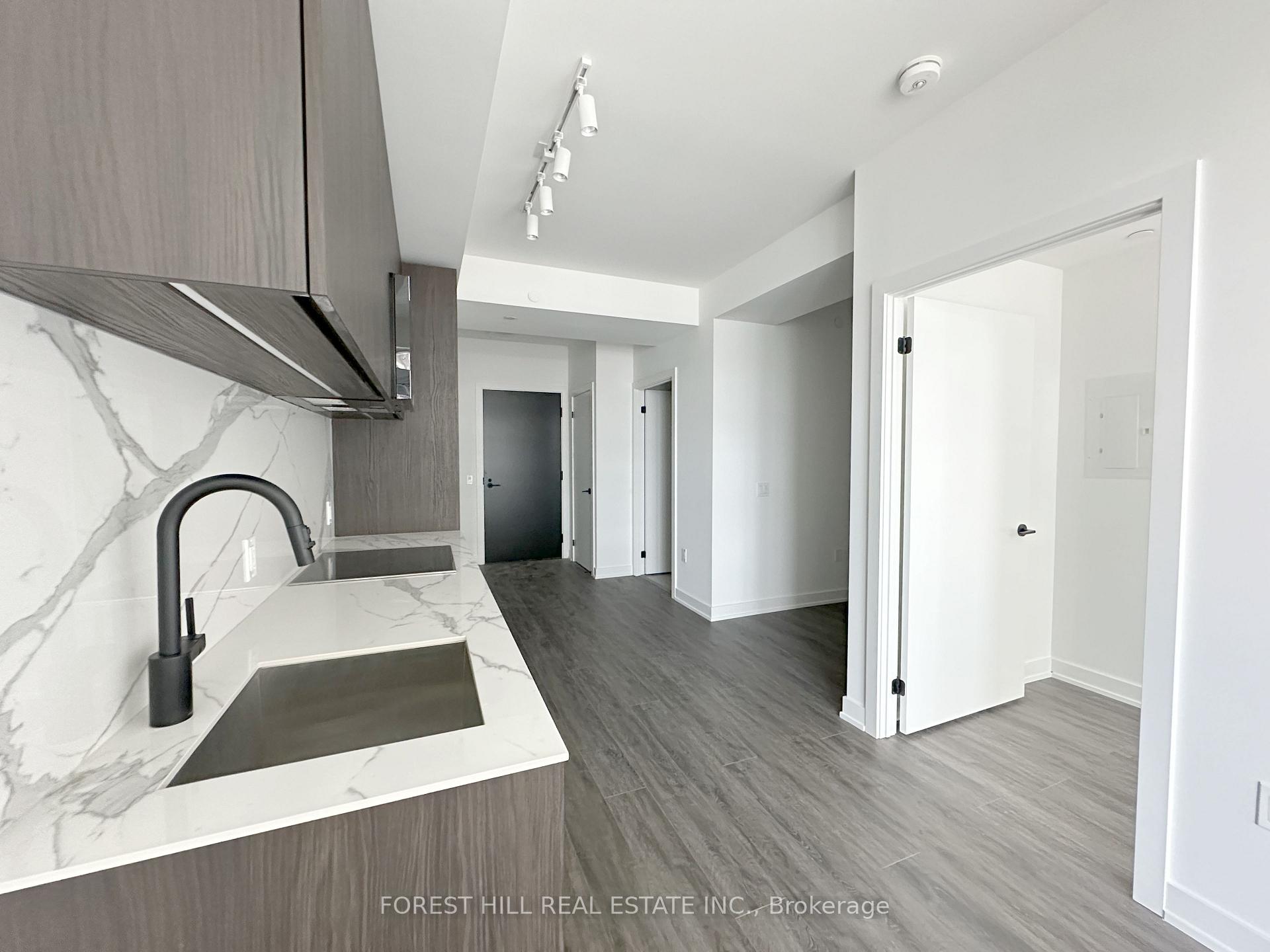 Photo 7 of Unit 2408, 127 Broadway Avenue, Toronto, Mount Pleasant West — HOMEH