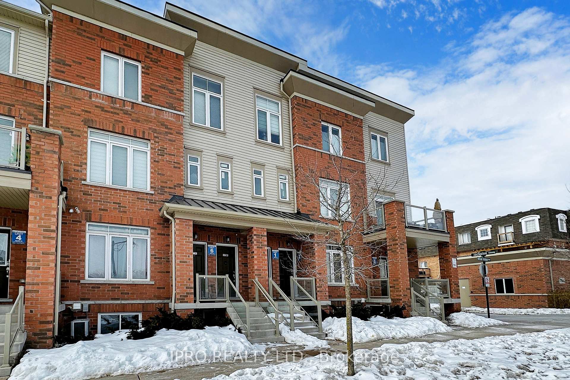 Photo 4 of Unit 6, 2738 William Jackson Drive, Pickering, Duffin Heights — HOMEH